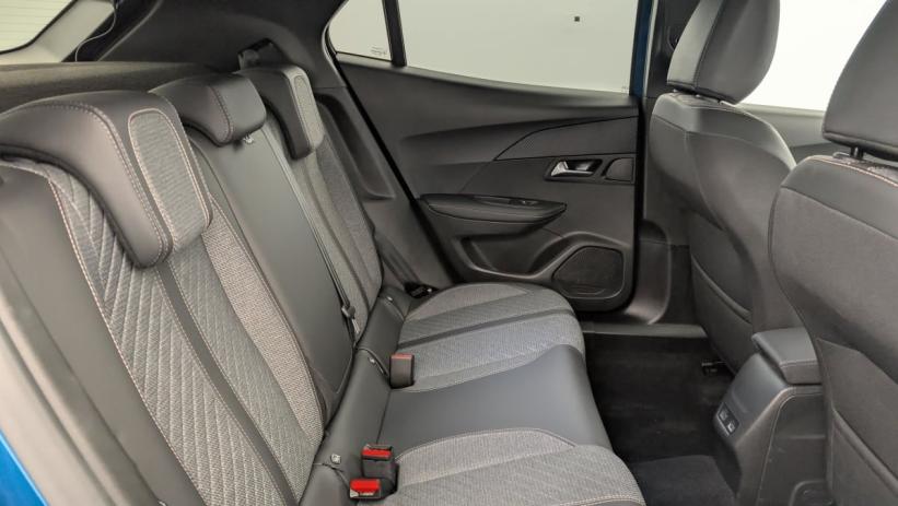 Aperçu du véhicule : 100 S S BVM6 Allure