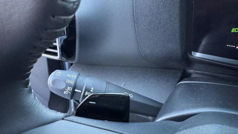 Aperçu du véhicule : PLUS 1.5 BLUEHDI 130CV EAT8 + NEUF 0KM