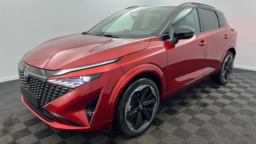 Aperçu du véhicule : Nouveau Mild Hybrid 158 ch Xtronic N-Design Rouge Fuji Toit Noir avec 2550€ d'équipements inclus