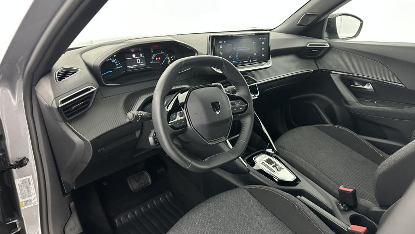 Aperçu du véhicule : II 1.2 Hybrid 145ch Style e-DCS6