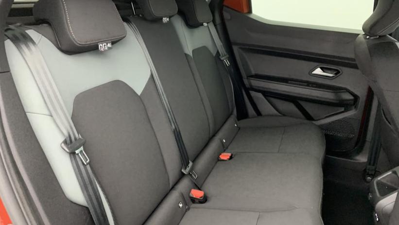 Aperçu du véhicule : Mild Hybrid 130 4x4 Extreme