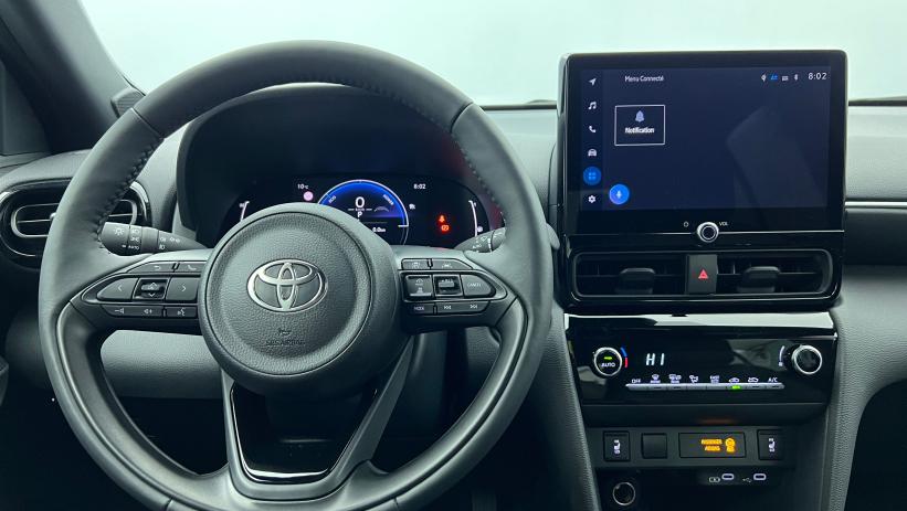 Aperçu du véhicule : Hybride 130ch 2WD Design Blanc Lunaire nacré avec 2300€ d'équipements inclus