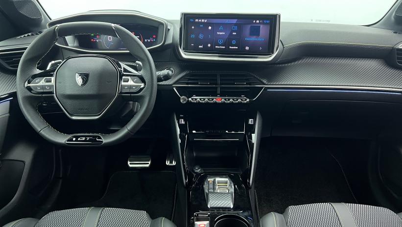 Aperçu du véhicule : Nouvelle Hybrid 145 e-DCS6 GT Rouge Elixir - Toit Black Diamond avec 2550€ d'équipements inclus