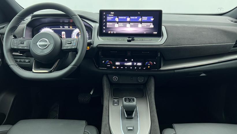 Aperçu du véhicule : Nouveau Mild Hybrid 158 ch Xtronic N-Design Rouge Fuji Toit Noir avec 2550€ d'équipements inclus