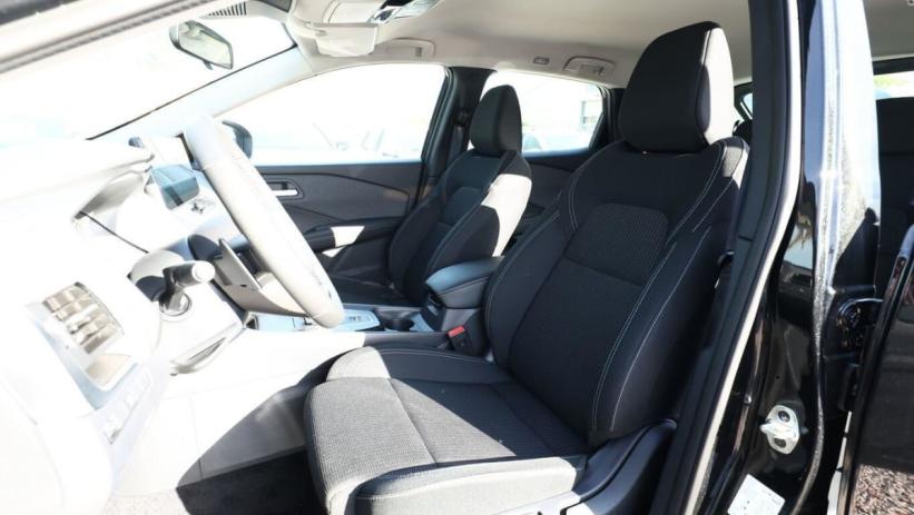 Aperçu du véhicule : MHEV 158 CVT ACENTA