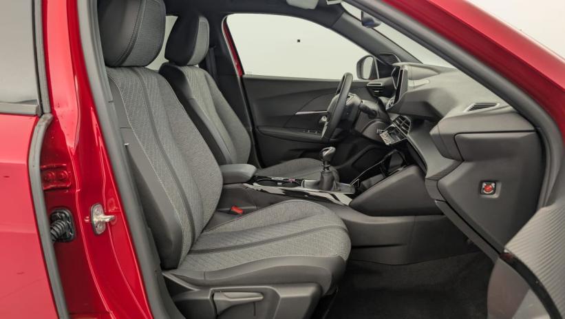 Aperçu du véhicule : 100 S S BVM6 Allure