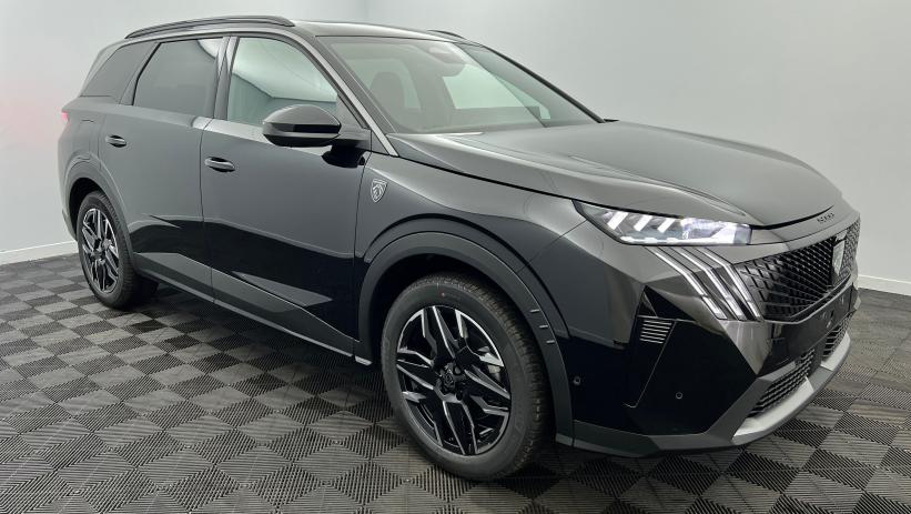 Aperçu du véhicule : Hybrid 145 e-DCS6 GT Exclusive Noir Perla Nera avec 2450€ d'équipements inclus