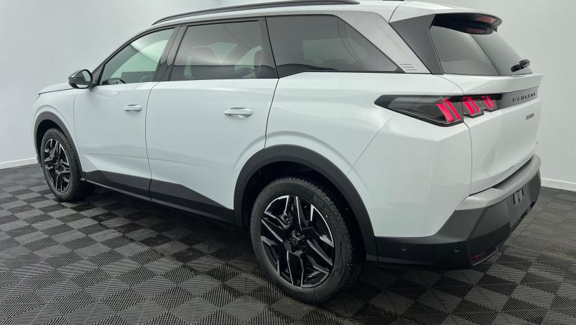 Aperçu du véhicule : Nouveau Hybrid 145 e-DCS6 Allure Blanc Okénite avec 4850€ d'équipements inclus