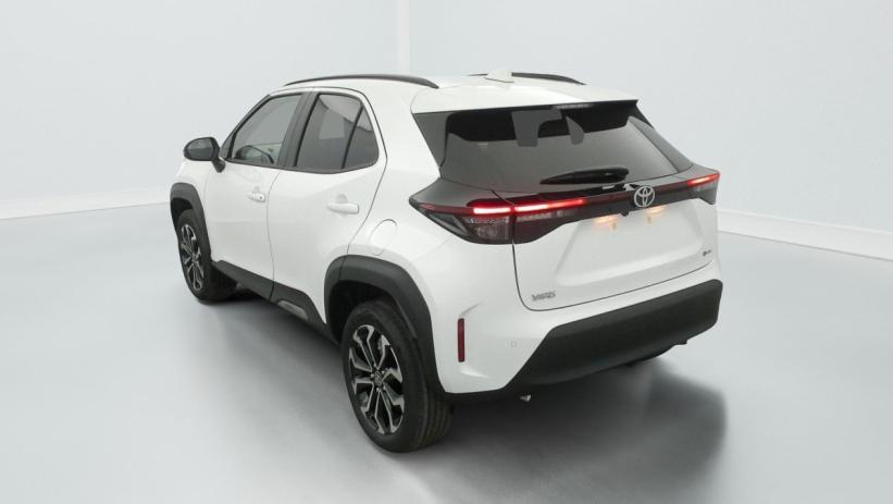 Aperçu du véhicule : 130h 2WD Design