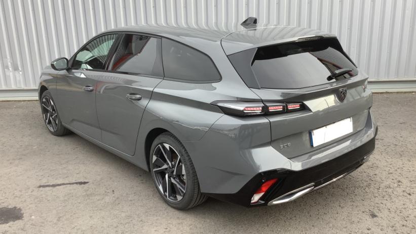 Aperçu du véhicule : 308 SW Hybrid 145 e-DCS6 Allure