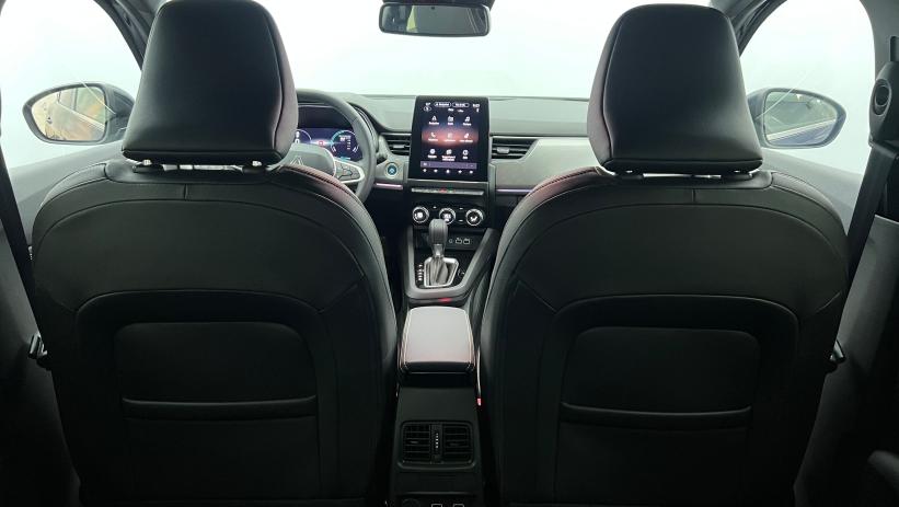 Aperçu du véhicule : E-Tech full hybrid 145 Techno Bleu Nocturne avec 800€ d'équipements inclus