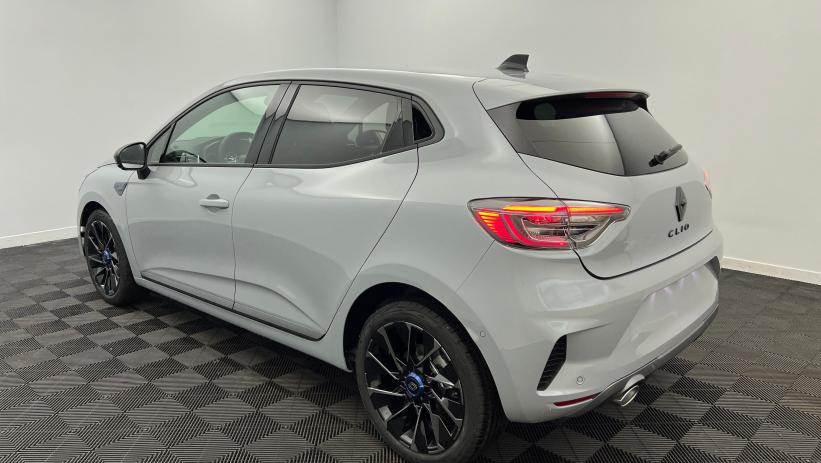 Aperçu du véhicule : TCe 90 ch Esprit Alpine Gris Schiste avec 1850€ d'équipements inclus