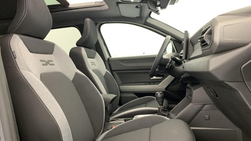 Aperçu du véhicule : Mild Hybrid 140 Journey