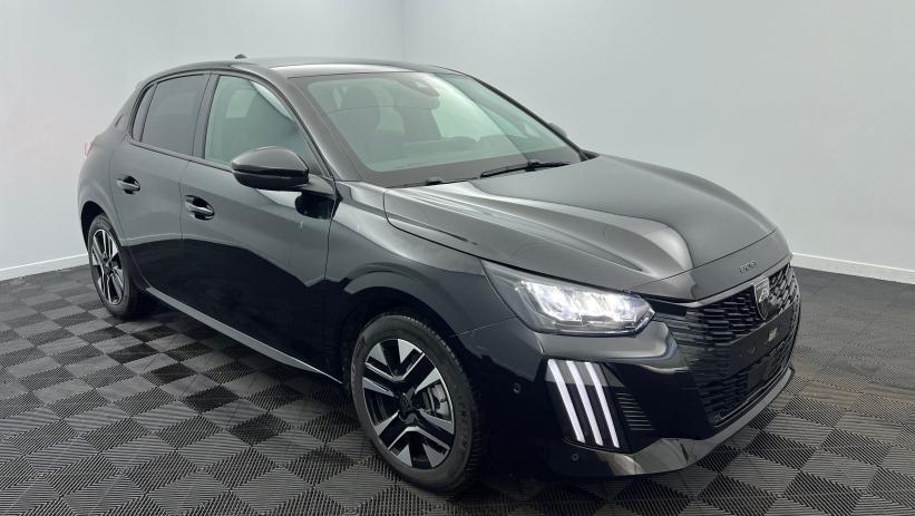 Aperçu du véhicule : Nouvelle 100 ch BVM6 Allure Noir Perla Nera avec 2200€ d'équipements inclus