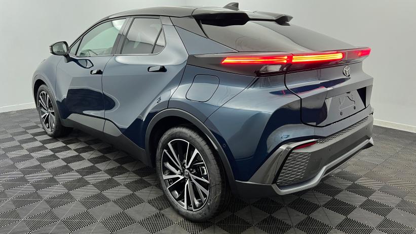 Aperçu du véhicule : Hybride Rechargeable 225 Collection Premiere Bleu Persan - Toit Noir