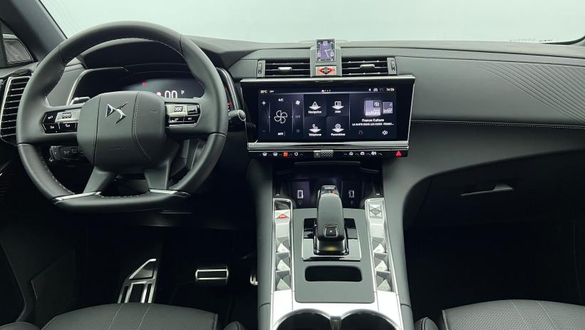 Aperçu du véhicule : BlueHDi 130 EAT8 Etoile Gris Titane avec 4750€ d'équipements inclus