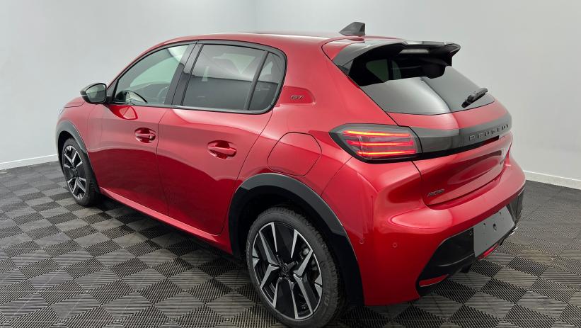 Aperçu du véhicule : Nouvelle Hybrid 145 e-DCS6 GT Rouge Elixir avec 1700€ d'équipements inclus