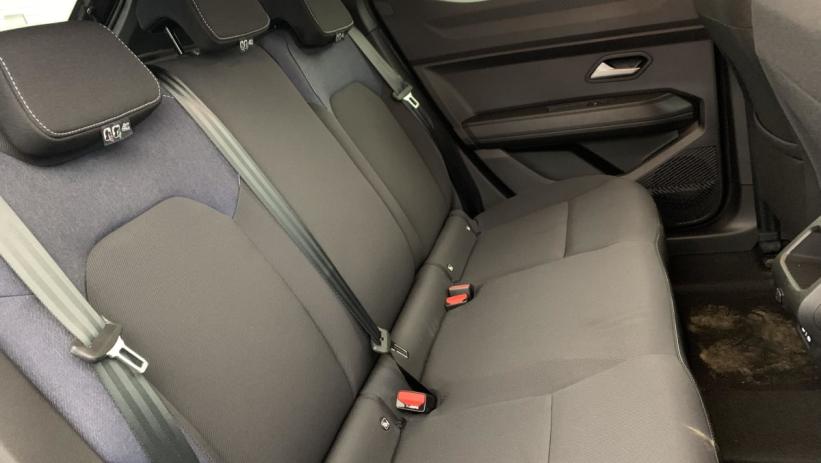 Aperçu du véhicule : Mild Hybrid 130 4x4 Journey