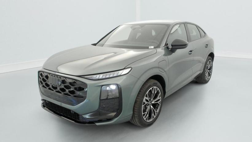 Aperçu du véhicule : E-HYBRID 272 CH S TRONIC 6 S LINE