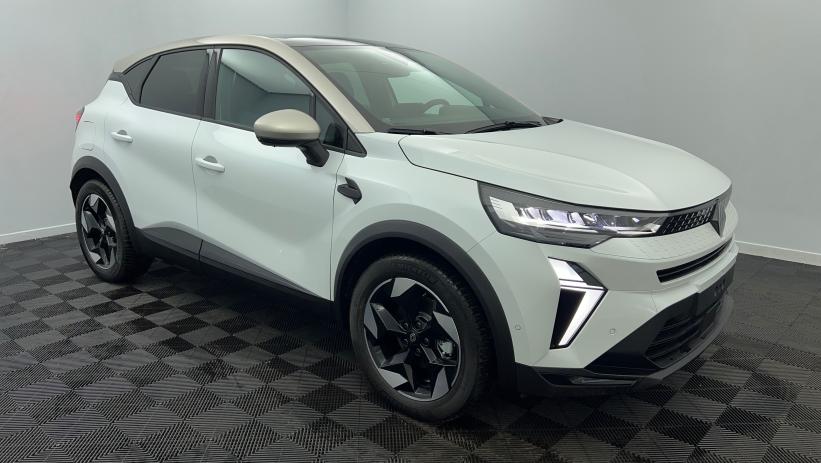 Aperçu du véhicule : Nouveau E-Tech full hybrid 145 Techno Blanc nacré - toit grège perle avec 3950€ d'équipements inclus