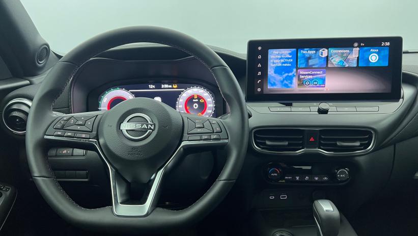 Aperçu du véhicule : HYBRID 143 N-Connecta Noir Kuro - toit Rouge Fuji avec 2500€ d'équipements inclus