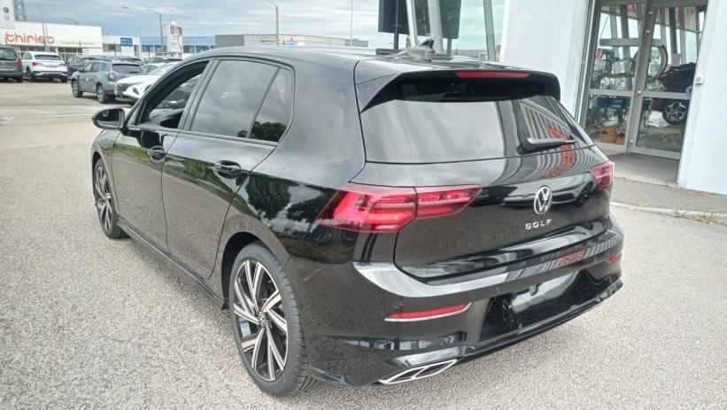 Aperçu du véhicule : R-LINE 2.0 TDI 150CV DSG 7 + LED MATRIX + JA 18 + NEUF 0KM