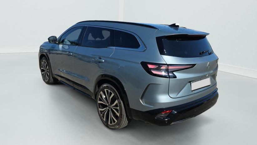 Aperçu du véhicule : Espace full hybrid E-Tech 200 ch 7pl Iconic