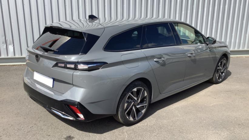 Aperçu du véhicule : 308 SW Hybrid 145 e-DCS6 Allure