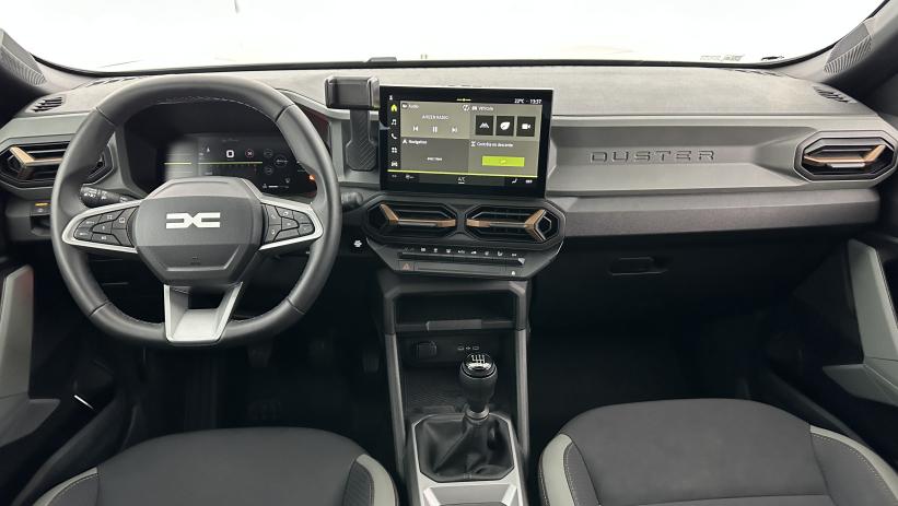 Aperçu du véhicule : III 1.2 TCe Mild Hybrid 130ch 4x2 Extrême