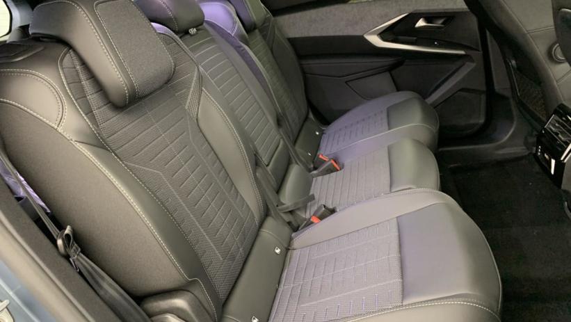 Aperçu du véhicule : HYBRID 145 E-DCS6 GT