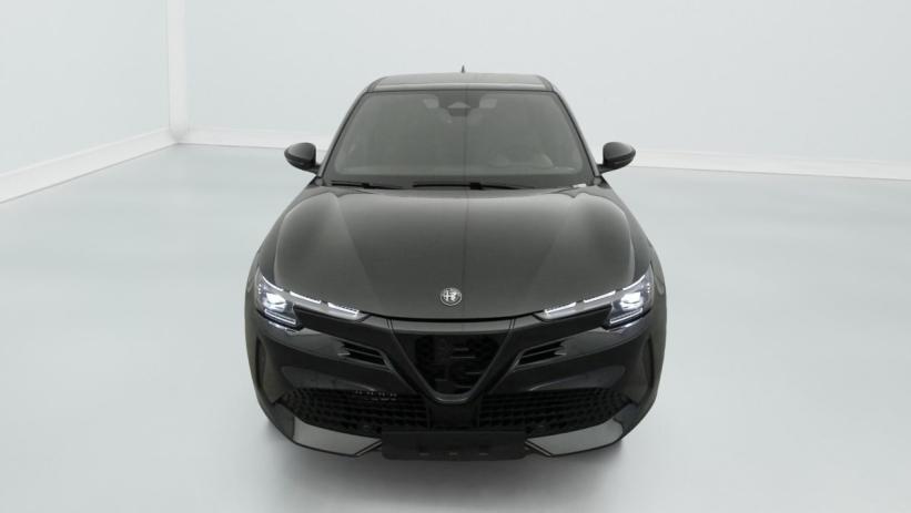 Aperçu du véhicule : 1.2 Ibrida 145 ch eDCT6 Intensa