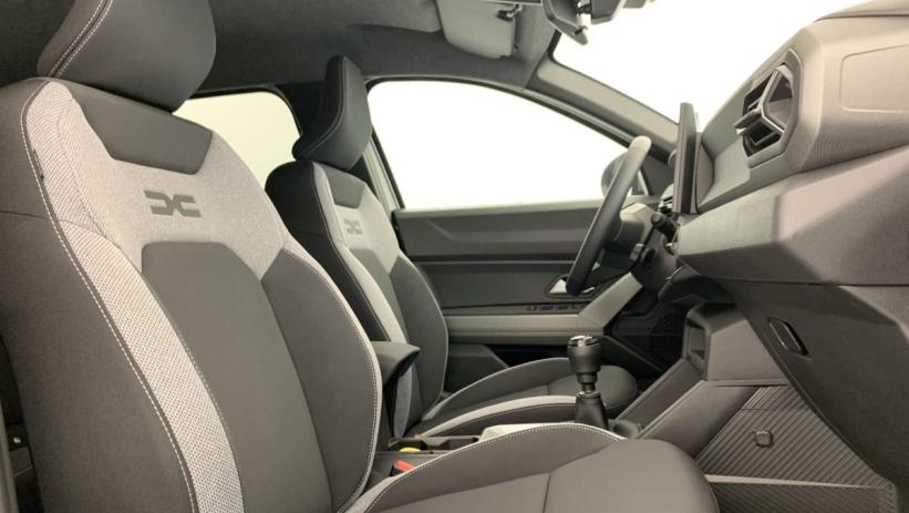 Aperçu du véhicule : Mild Hybrid 140 Journey