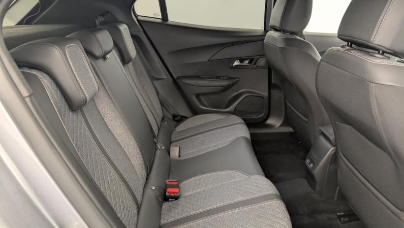 Aperçu du véhicule : 100 S S BVM6 Allure