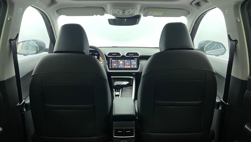 Aperçu du véhicule : 1.5 L Hybrid+ 197 ch Toit panoramique ouvrant Luxury Camden Grey avec 650€ d'équipements inclus