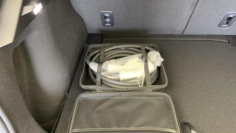 Aperçu du véhicule : Electric 64kWh - 320 kW 4WD XPOWER
