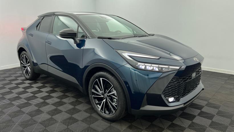 Aperçu du véhicule : Hybride Rechargeable 225 Collection Premiere Bleu Persan - Toit Noir