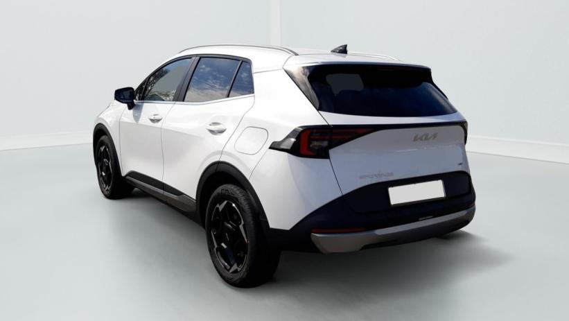 Aperçu du véhicule : HYBRIDE 239 CH BVA6 ACTIVE