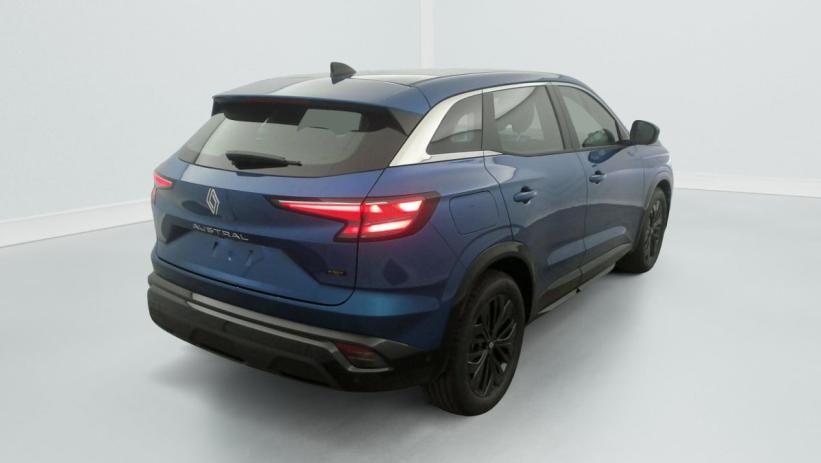 Aperçu du véhicule : FULL HYBRID E-TECH 200 CH EVOLUTION