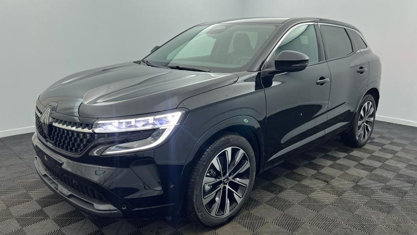 Aperçu du véhicule : E-Tech full hybrid 200 Techno Noir Etoilé avec 1600€ d'équipements inclus