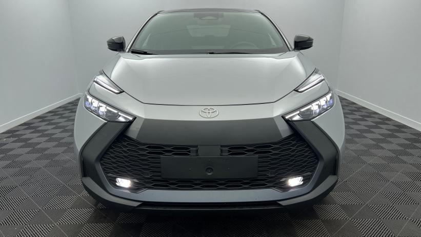 Aperçu du véhicule : Hybride 140 Design Gris Minéral - Toit Noir Onyx avec 2700€ d'équipements inclus