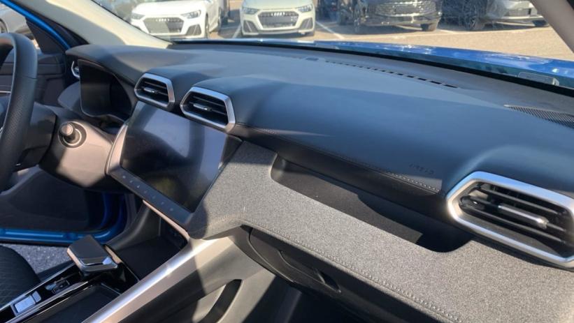Aperçu du véhicule : 1.5 L Hybrid+ 197 ch Standard
