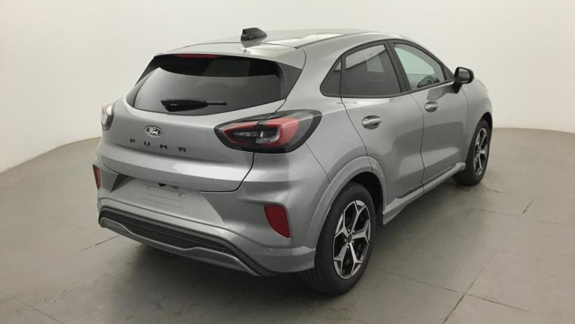 Aperçu du véhicule : PUMA 1.0 EcoBoost 125 ch mHEV S&S Powershift ST-Line