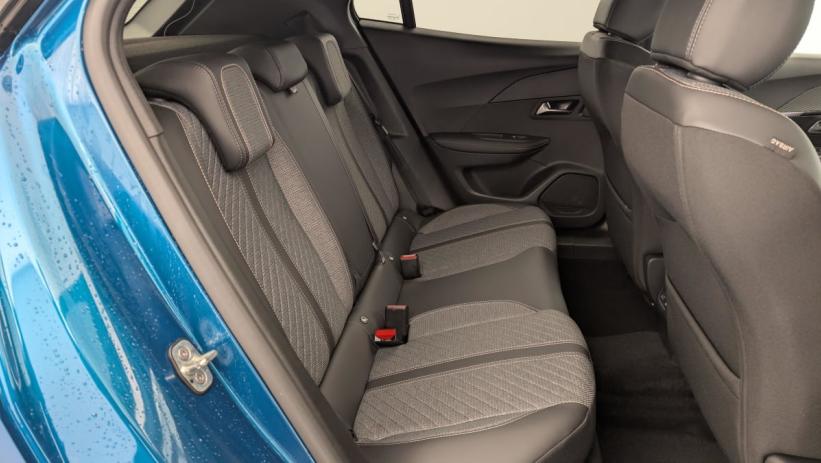 Aperçu du véhicule : 100 S S BVM6 Allure