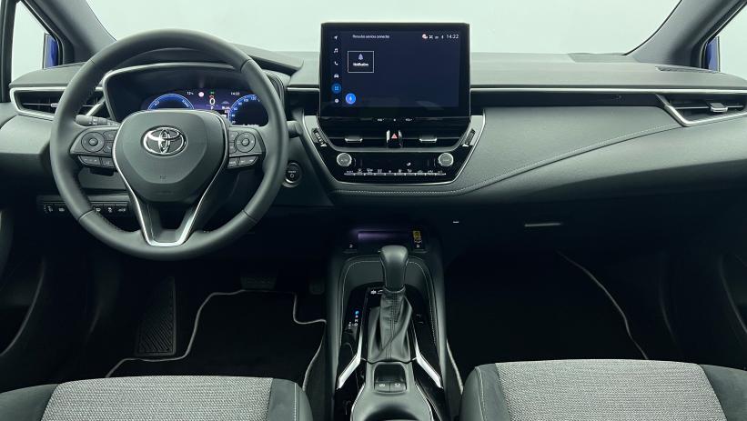 Aperçu du véhicule : Hybride 178ch Design Bleu Genièvre avec 2490€ d'équipements inclus