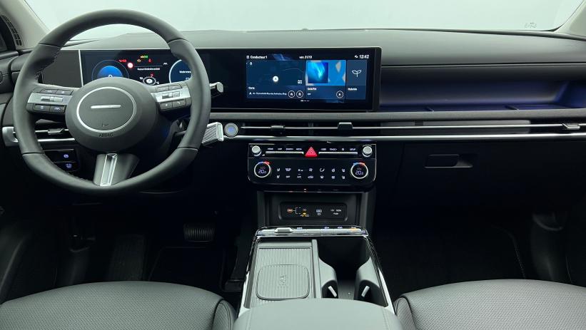 Aperçu du véhicule : Nouveau 1.6 T-GDI 215 Hybrid BVA6 Executive Serenity White avec 1680€ d'équipements inclus