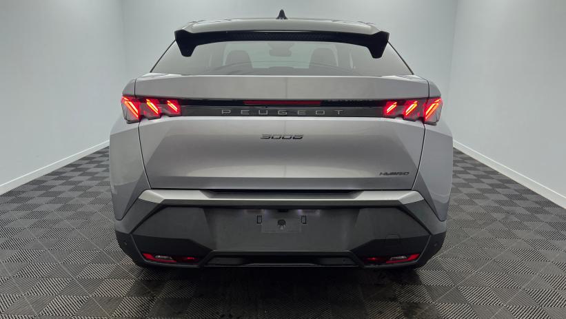 Aperçu du véhicule : Nouveau Hybrid 145 e-DCS6 GT Gris Artense avec 5350€ d'équipements inclus