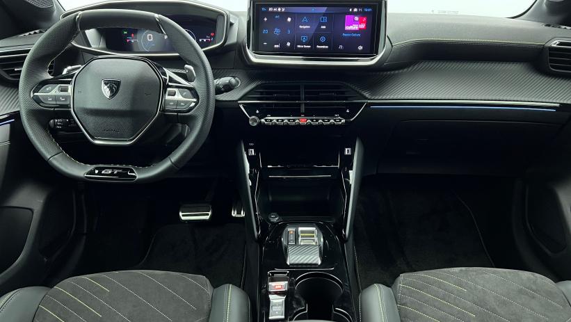Aperçu du véhicule : Nouvelle Hybrid 145 e-DCS6 GT Noir Perla Nera avec 2700€ d'équipements inclus
