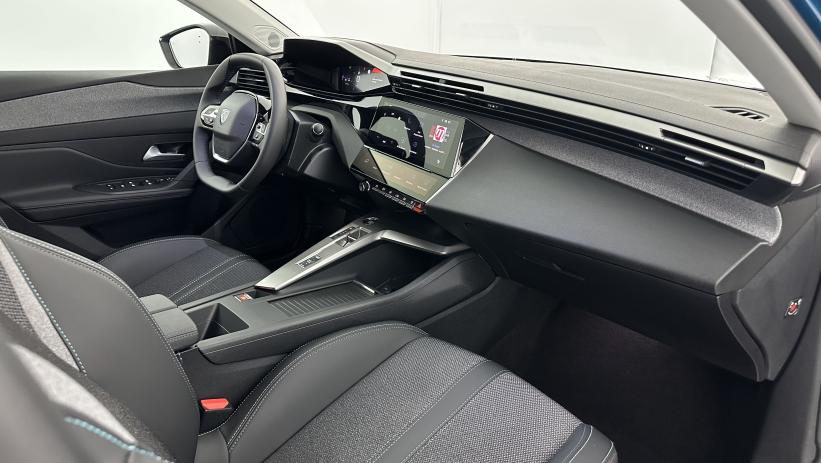 Aperçu du véhicule : 1.2 Hybrid 136ch Allure e-DCS6