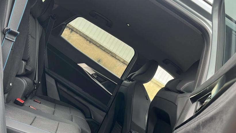 Aperçu du véhicule : Espace full hybrid E-Tech 200 ch 7pl Esprit Alpine