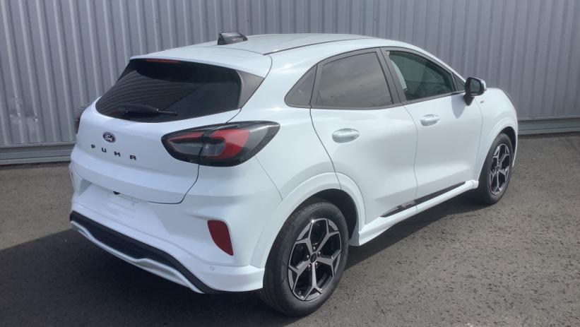 Aperçu du véhicule : PUMA 1.0 EcoBoost 125 ch mHEV S&S Powershift ST-Line